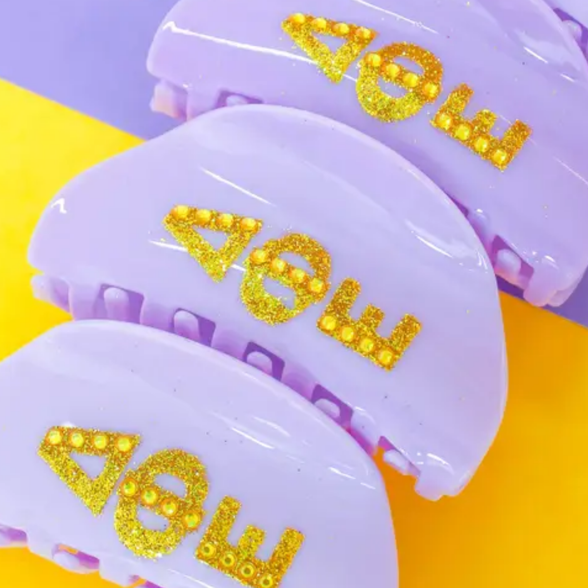 Girl On the Go Hair Claw Clip