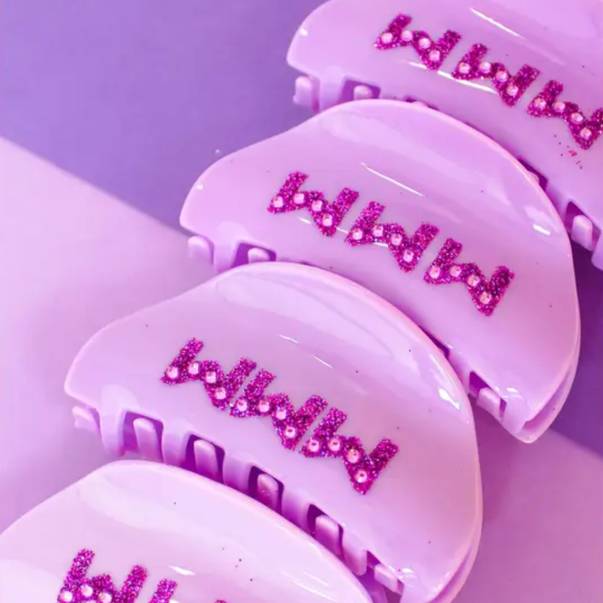 Girl On the Go Hair Claw Clip