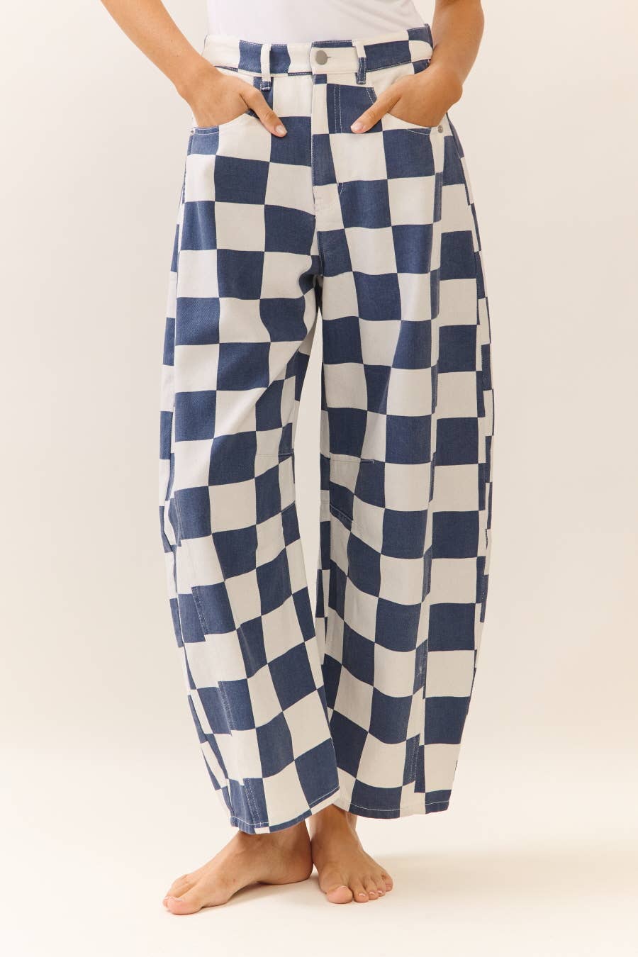 Checkered Barrel Denim Pants